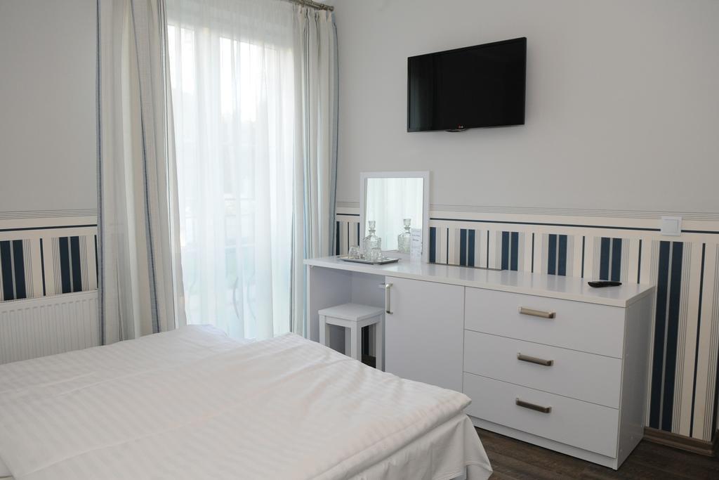 דארלובקו Pension Villa Karmelia חדר תמונה